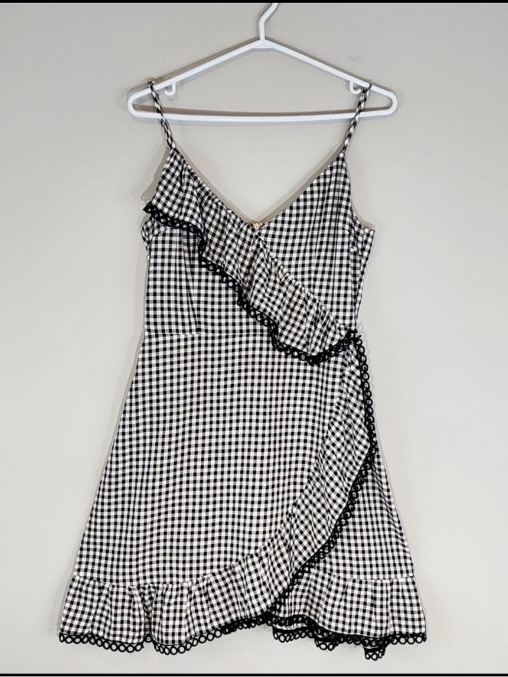 Revolve BB DAKOTA Gingham Ruffle Coquette Mini Dress Size 4 - Picture 2 of 10